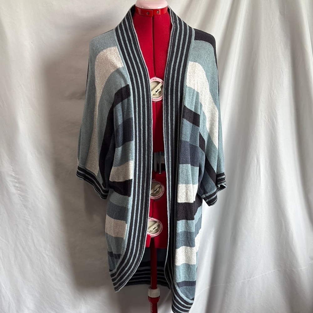MM371 Kenar Striped Cardigan in Blue, Black, and White